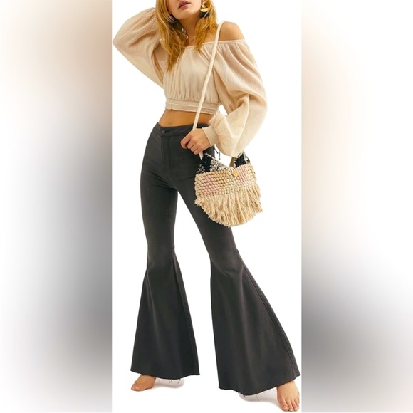 Free People We The Free Just Float on Super Flare Jeans Washed Black Raw Hem- 25 - Picture 2 of 14